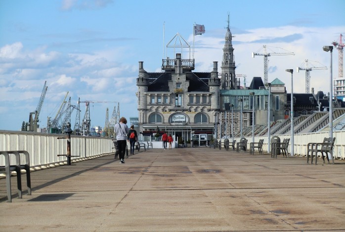 Elixir d'Anvers en de haven van Antwerpen