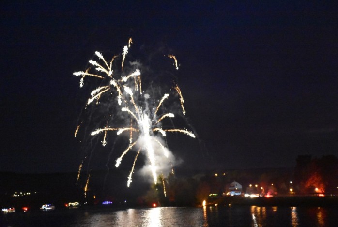 Rhein in Flammen