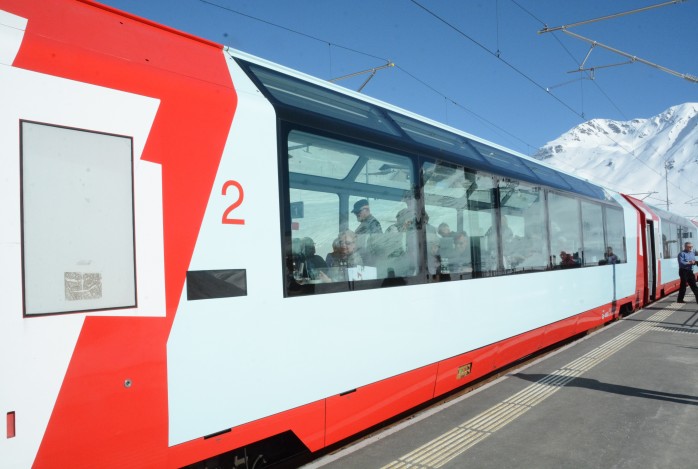 Exclusieve autocar- & treinreis Zwitserland
